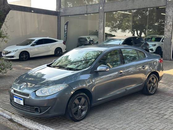 RENAULT FLUENCE 2.0 DYNAMIQUE 16V FLEX 4P AUTOMÁTICO RENAULT FLUENCE 2.0 DYNAMIQUE 16V FLEX 4P AUTOMÁTICO